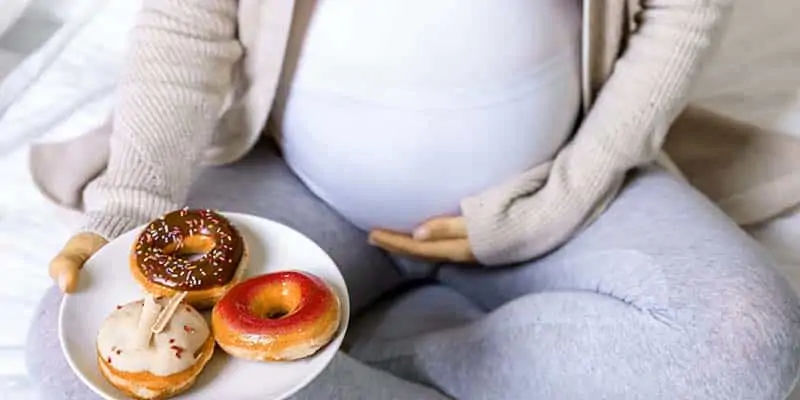 How to manage sweet cravings during pregnancy?